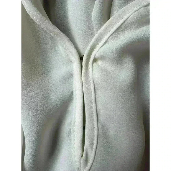 OLIVACEOUS CREAM POLY TANK TOP HOOK CLOSURE AT LOW V NECK LINE SIZE LARGE - Picture 9 of 12